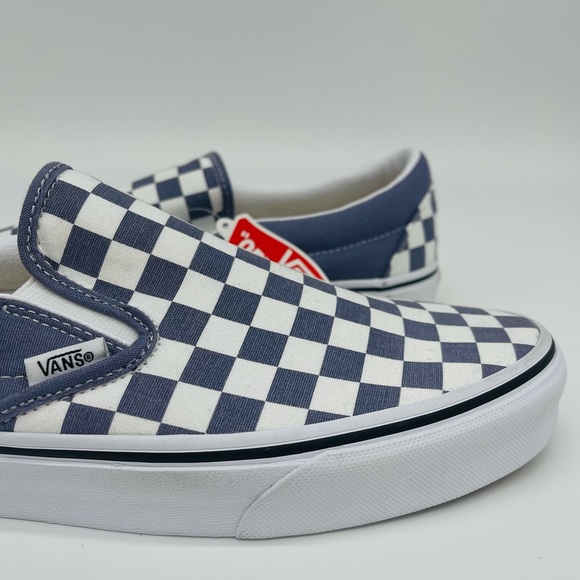 Classic Slip-On Vans - Picture 4 of 13
